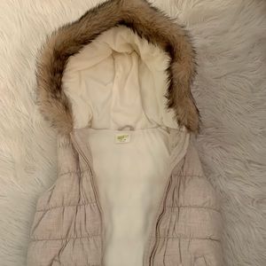 Girls Crazy 8 Cream Hooded puffer vest